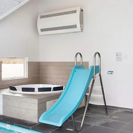 Tatil Evi 20 Person Holiday In R M *